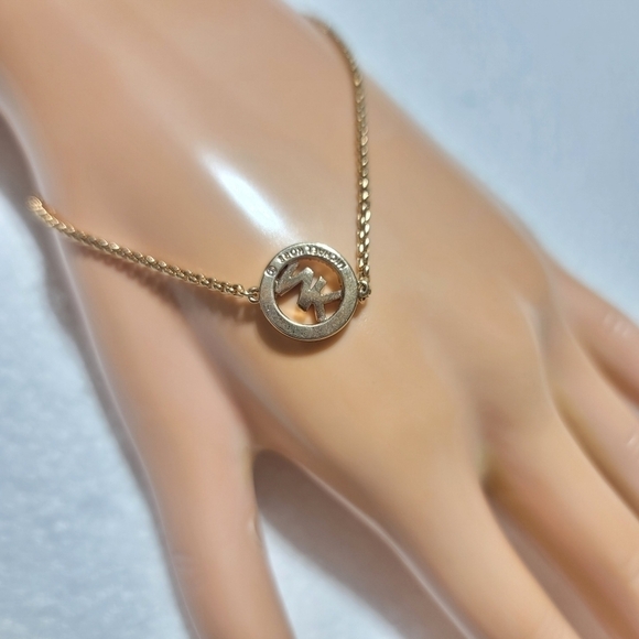 MICHAEL KORS WOMEN BRACELET GOLD COLOR - Picture 3 of 11